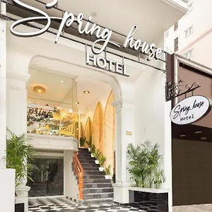 Отель Spring House Saigon Park, Хошимин